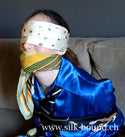 IRISH – foreigner scarf salesman - silk-bound.ch